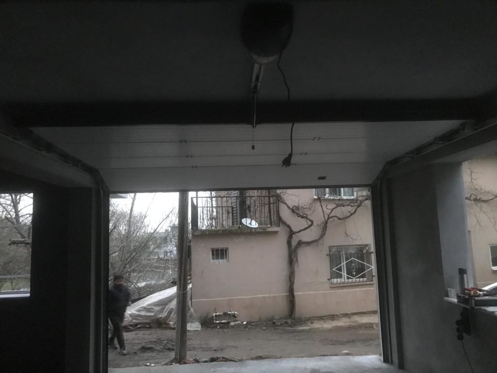 Endüstriyel Garaj Kapısı
