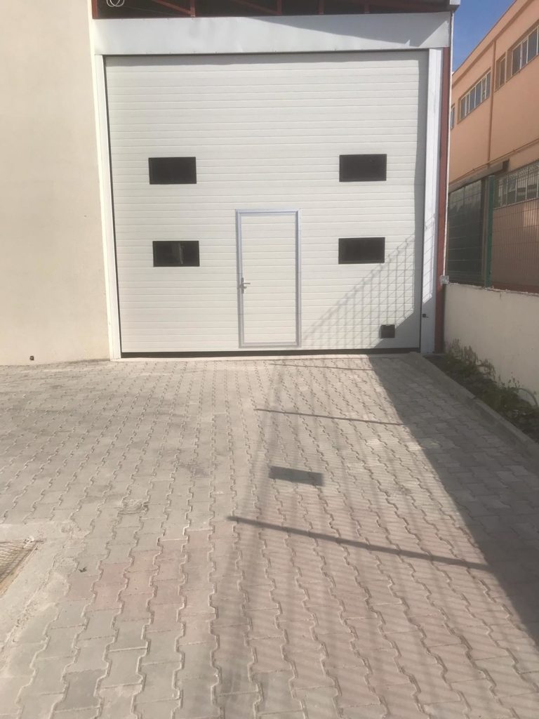 Endüstriyel Seksiyonel Kapı